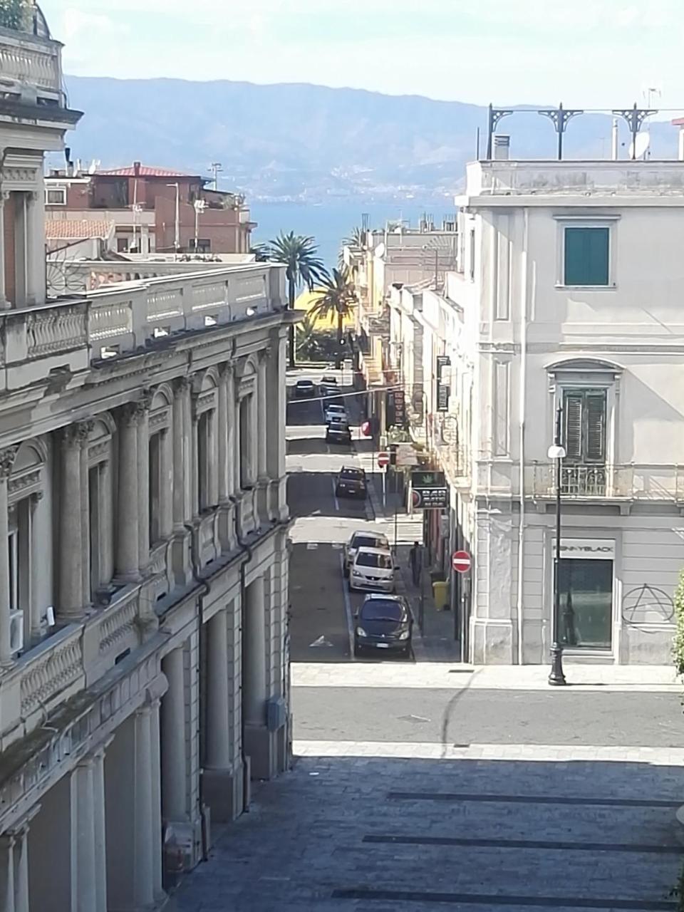 B&B La Terrazza Sul Duomo เรจโจ ดี คาลาเบีย ภายนอก รูปภาพ